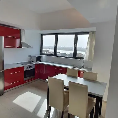 Neversea Beachfront Seaview 2 Lux Spectrum * Constanţa