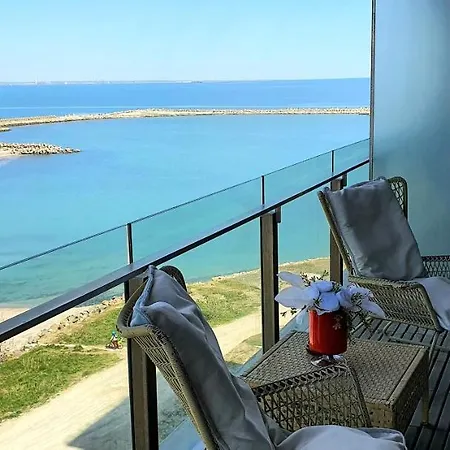 Neversea Beachfront Seaview 2 Lux Spectrum